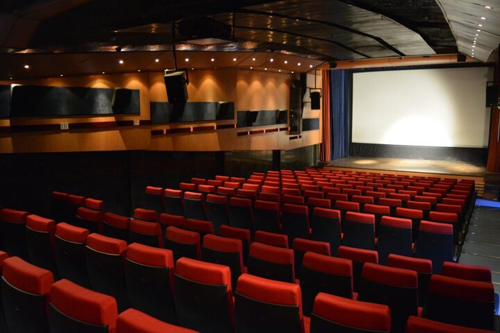 فروش سینما در تیرماه به ۱۱۸ میلیارد رسید اعلام سینماهای پرمخاطب